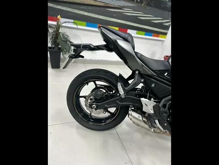 Kawasaki Ninja Cinza 4