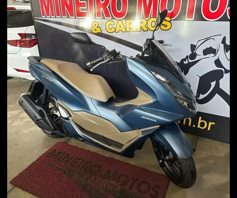 Honda PCX Azul 3