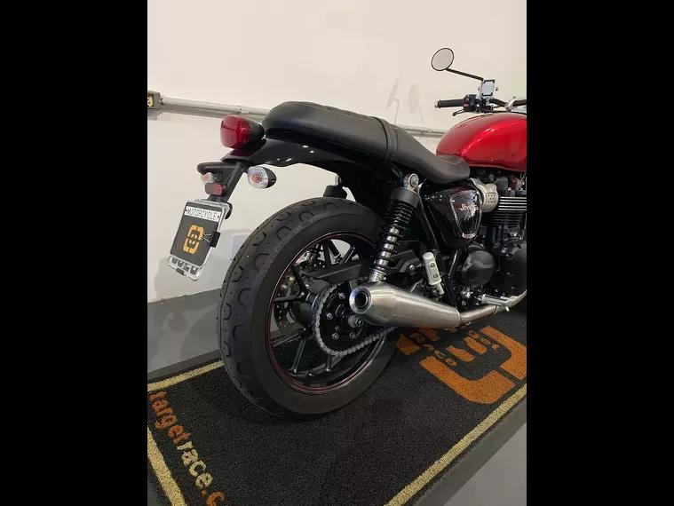 Triumph Street Twin Vermelho 6