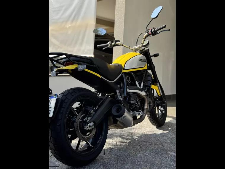 Ducati Scrambler Amarelo 3