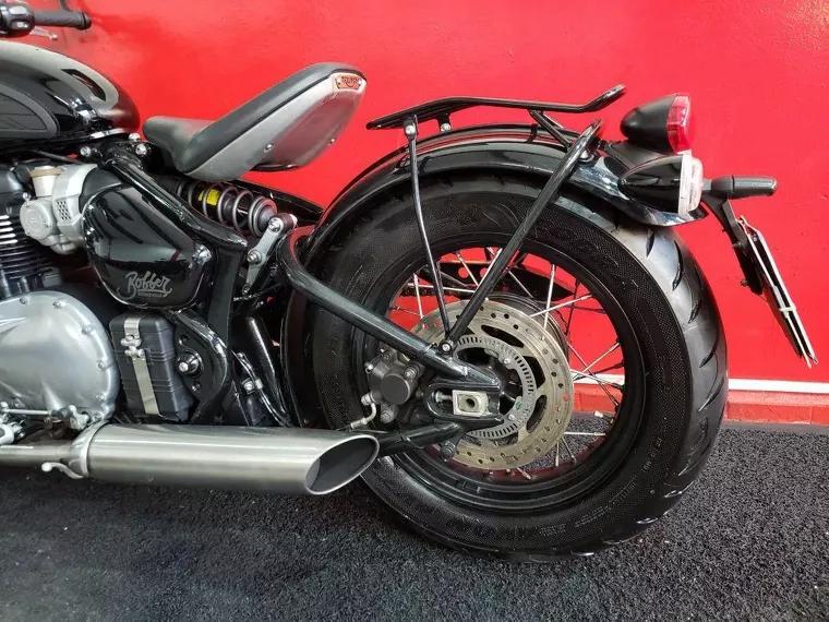 Triumph Bobber Preto 12