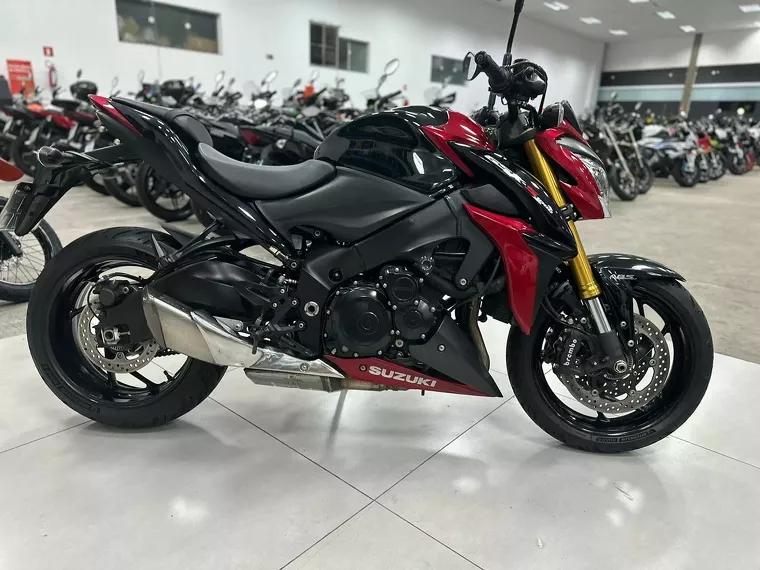 Suzuki GSX-S Preto 1