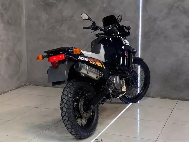 Suzuki DR Preto 2