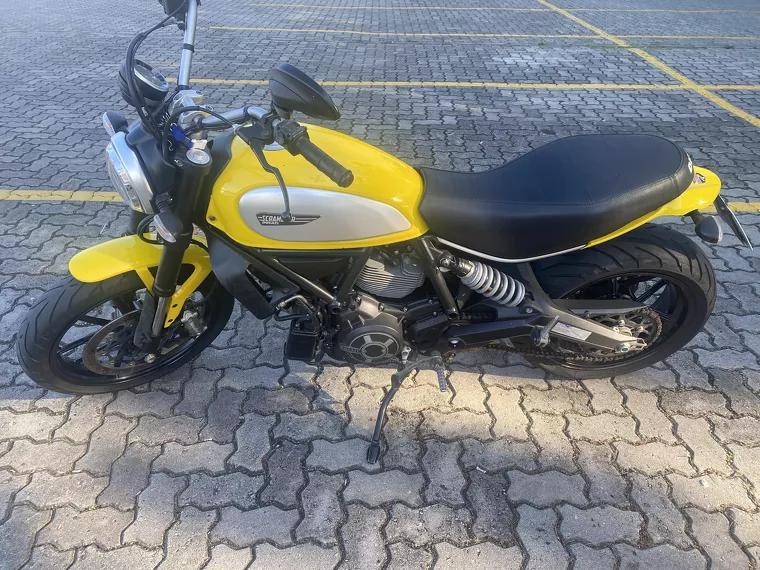 Ducati Scrambler Amarelo 2