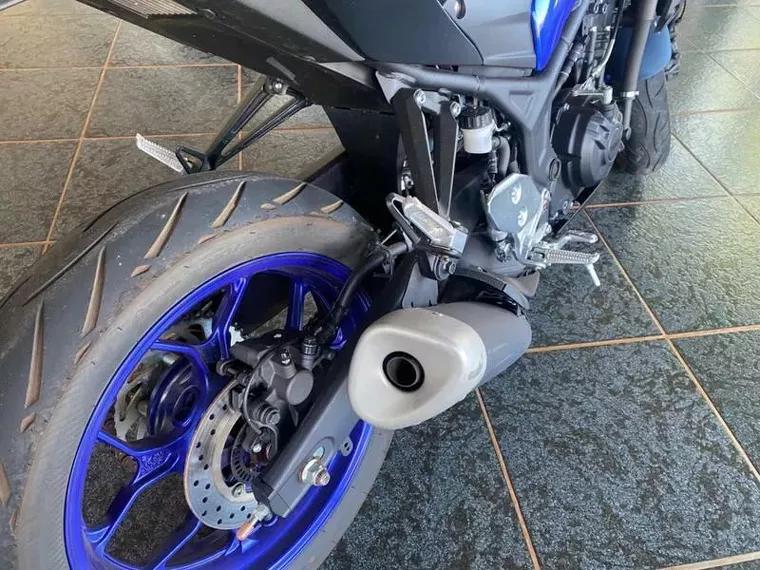 Yamaha MT-03 Azul 5