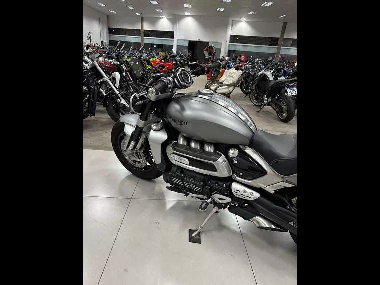 Triumph Rocket III Prata 14