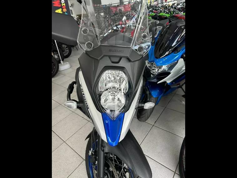 Suzuki V-Strom Azul 9