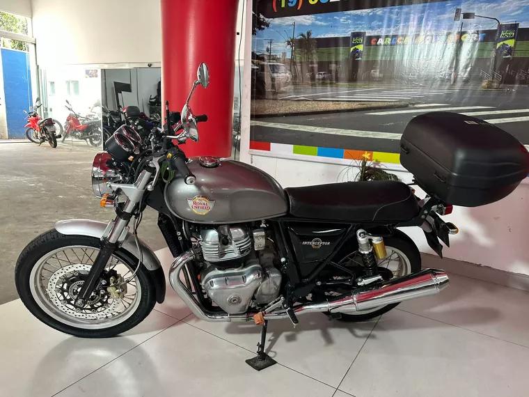 Royal Enfield Interceptor Prata 21