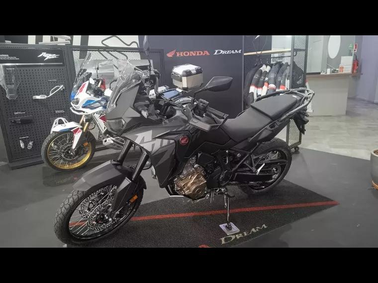 Honda CRF Preto 4