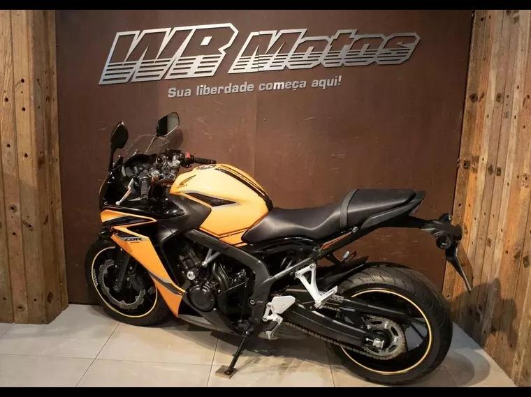 Honda CBR 650 Laranja 4