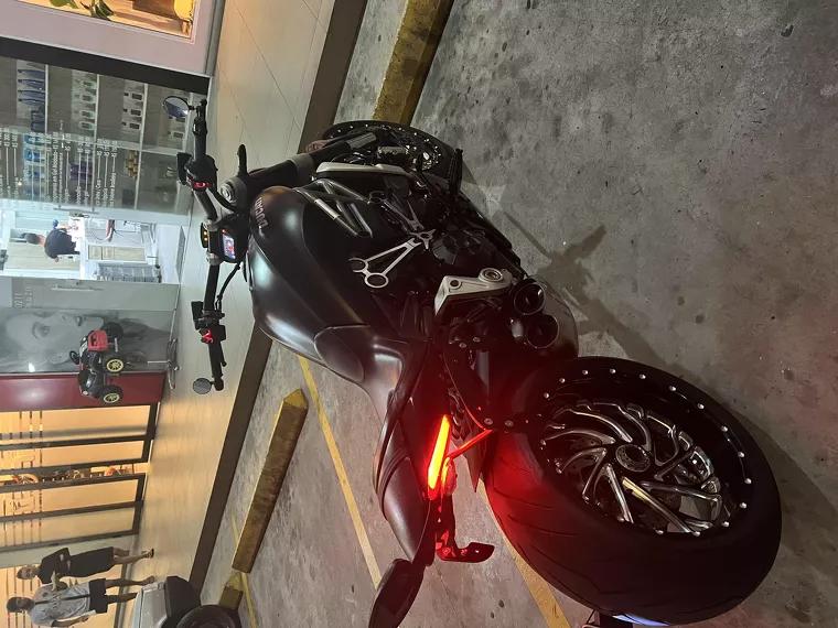 Ducati Xdiavel Preto 5