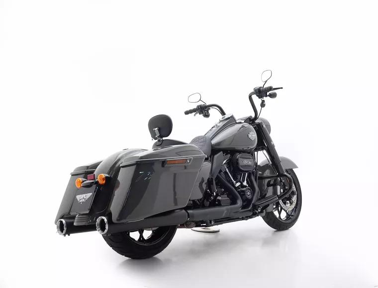 Harley-Davidson Road King Verde 5