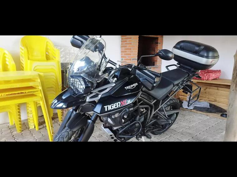 Triumph Tiger 800 Preto 7