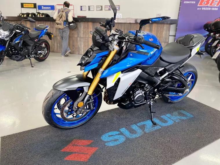 Suzuki GSX-S Azul 3