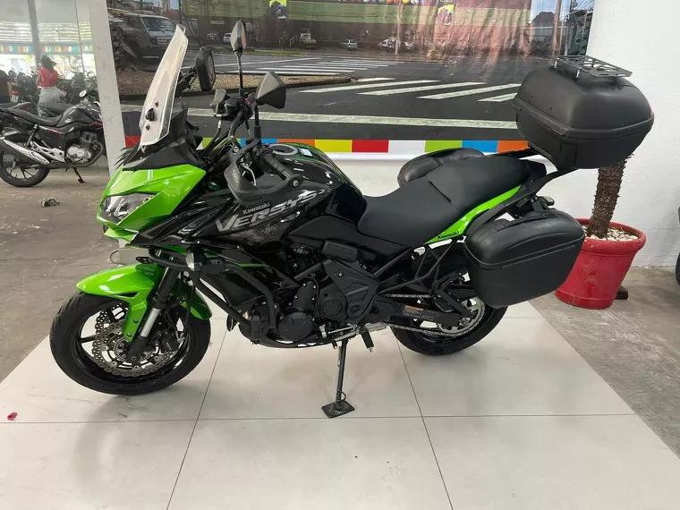 Kawasaki Versys Preto 10