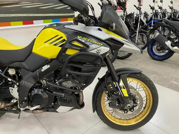 Suzuki V-Strom Amarelo 19