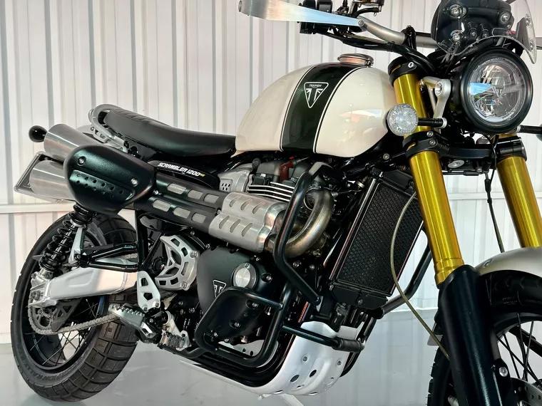 Triumph Scrambler Branco 2