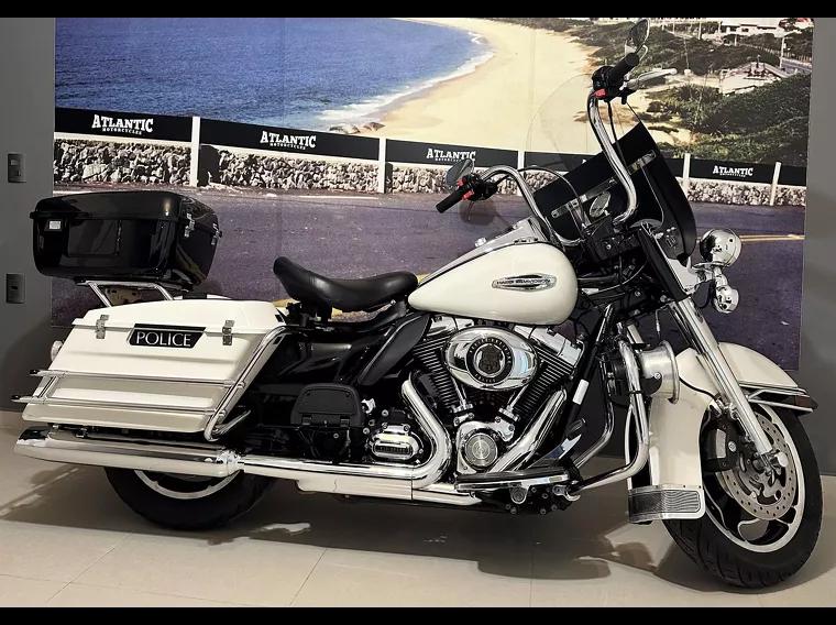 Harley-Davidson Road King Branco 2