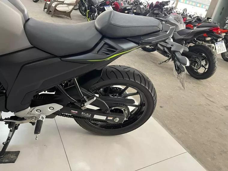 Yamaha Fazer 250 Cinza 12