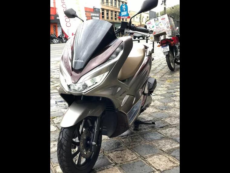 Honda PCX Marrom 3