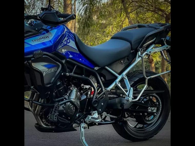 Triumph Tiger 900 Azul 6