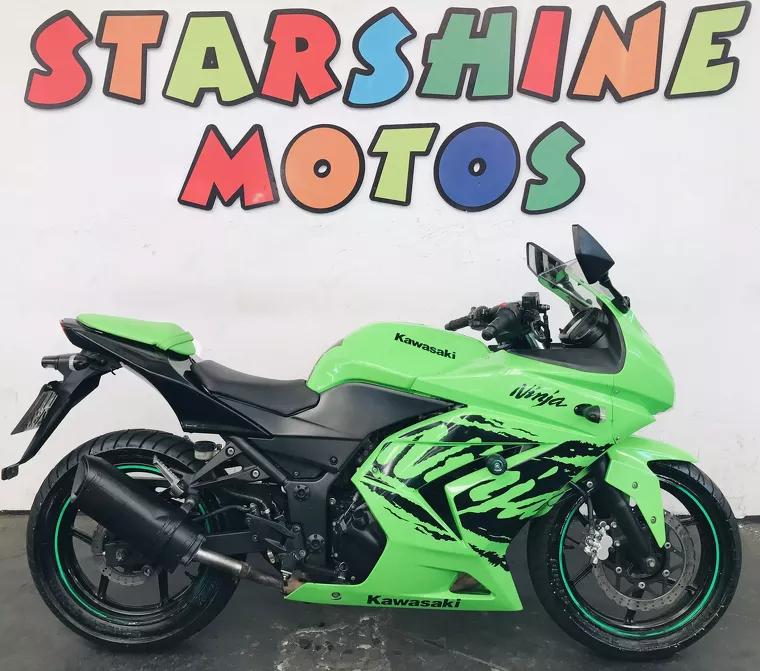 Kawasaki Ninja Verde 1