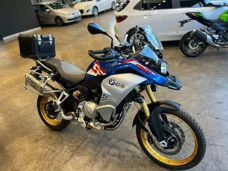 BMW F 850 Azul 8