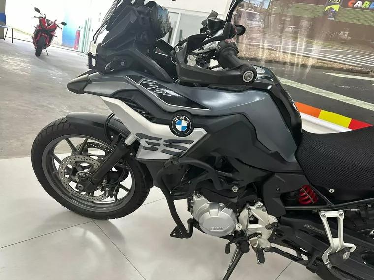 BMW F 750 Preto 12