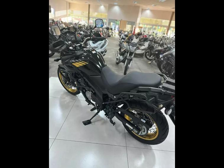 Suzuki V-Strom Preto 7