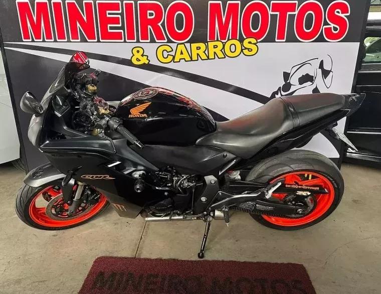 Honda CBR 600 Preto 2