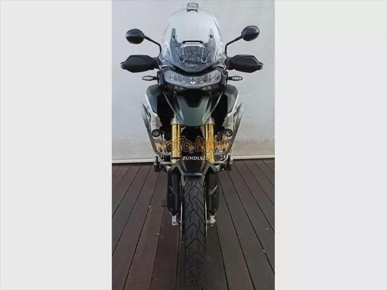 Triumph Tiger 1200 Verde 14