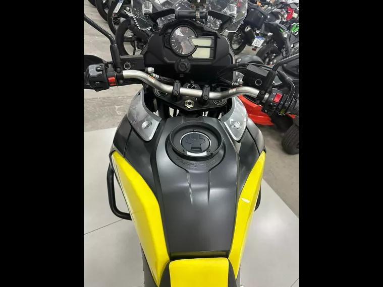 Suzuki V-Strom Amarelo 23