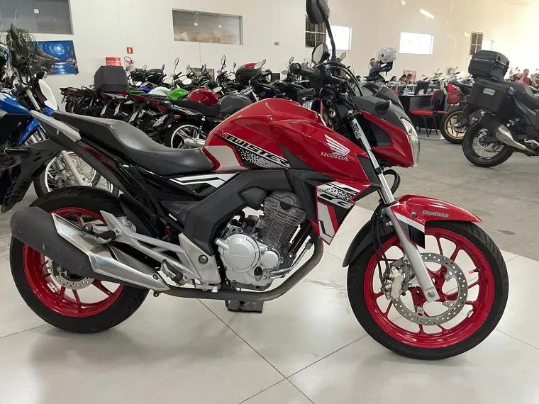 Honda CB Twister Vermelho 8