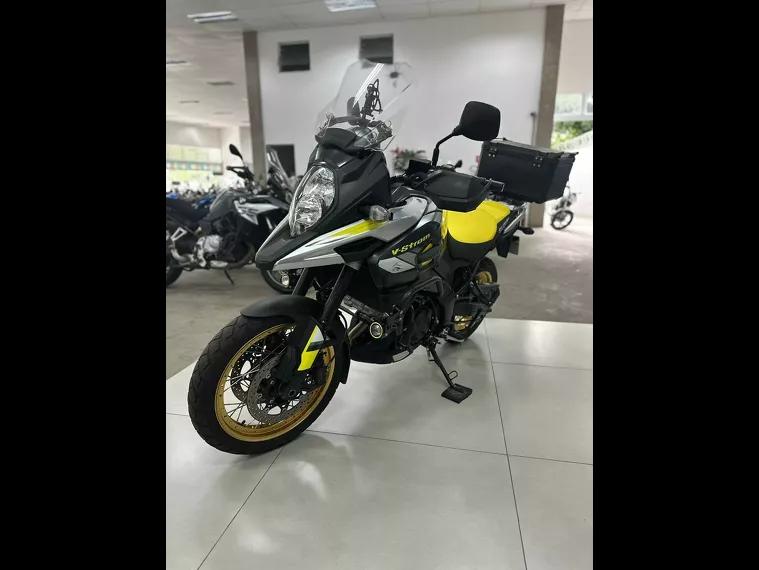 Suzuki V-Strom Amarelo 8