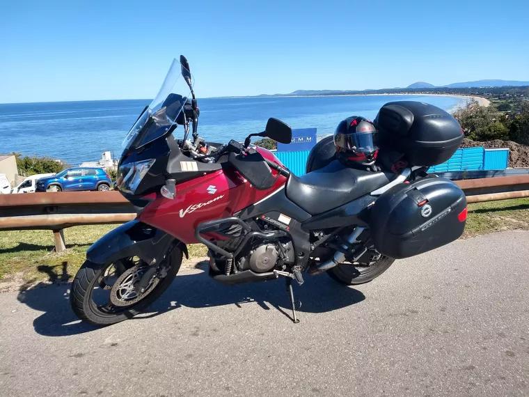 Suzuki V-Strom Vermelho 1