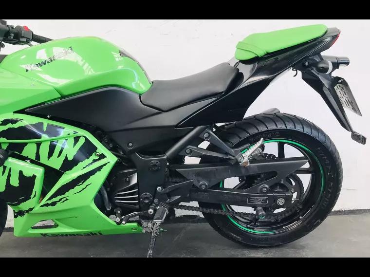 Kawasaki Ninja Verde 5