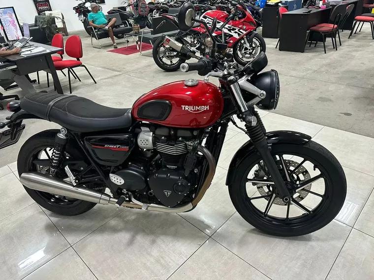 Triumph Street Twin Vermelho 4