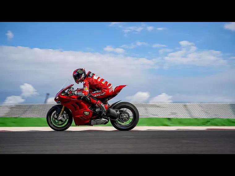 Ducati Panigale Vermelho 3