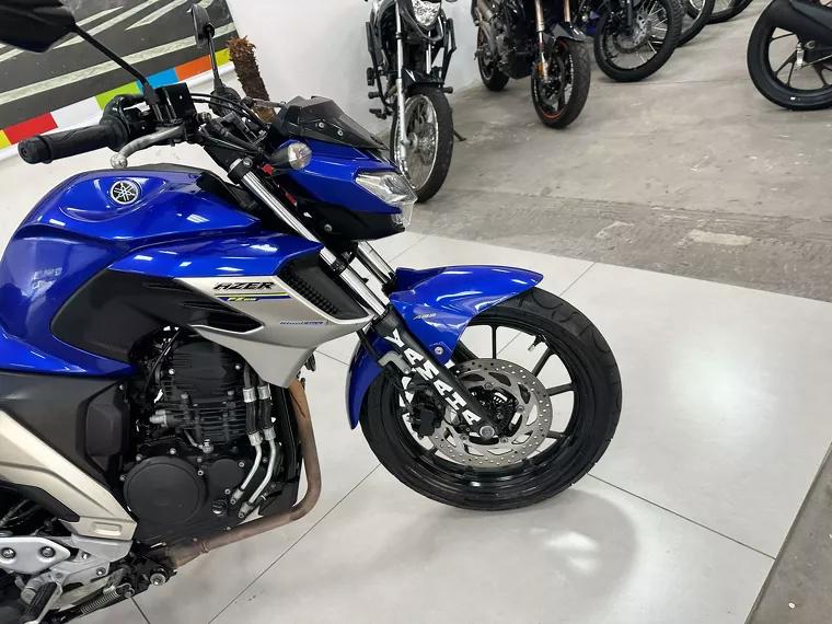 Yamaha Fazer 250 Azul 11