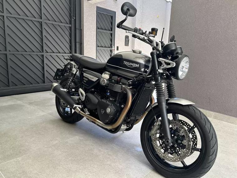 Triumph Speed Twin Cinza 2