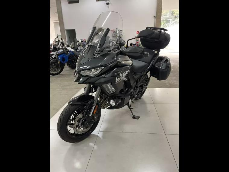 Kawasaki Versys Preto 12