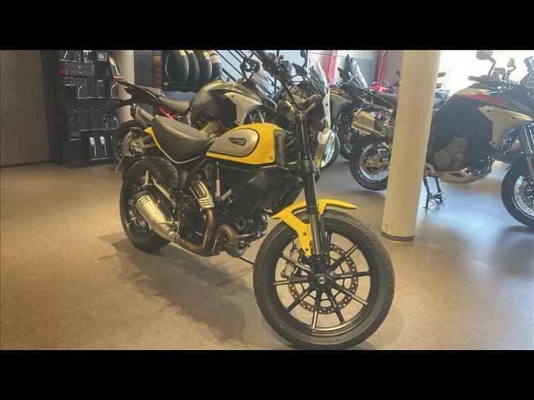 Ducati Scrambler Amarelo 3