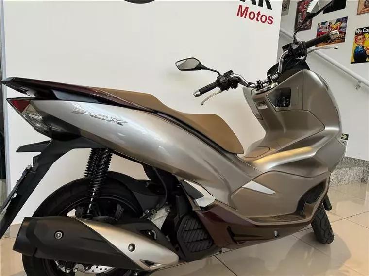 Honda PCX Prata 5