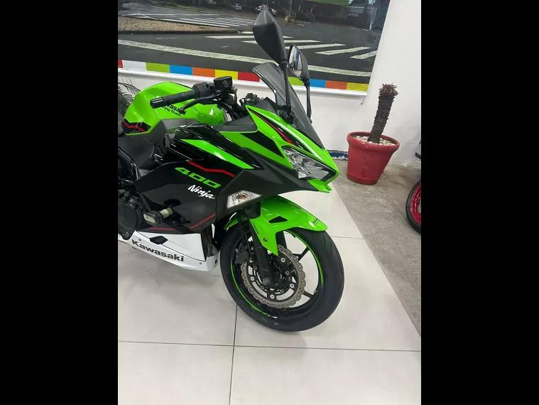 Kawasaki Ninja Verde 17