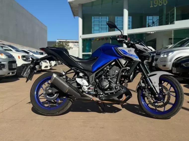 Yamaha MT-03 Azul 6