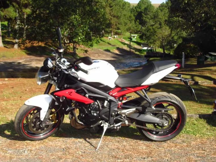 Triumph Street Triple Branco 10