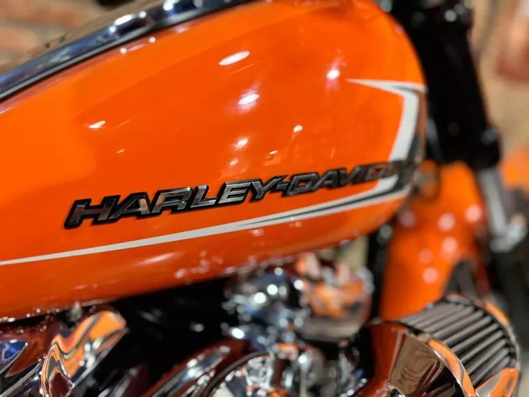 Harley-Davidson Breakout Laranja 2