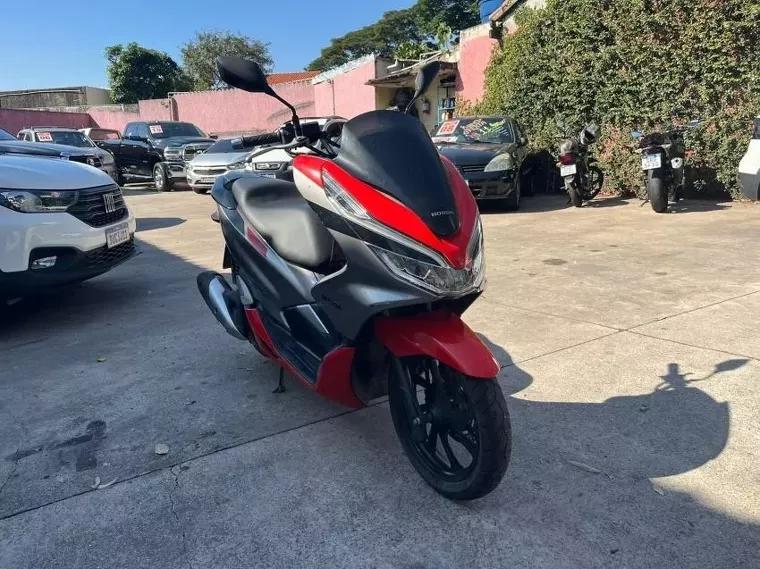 Honda PCX Prata 1