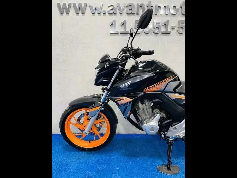 Honda CB Twister Cinza 10