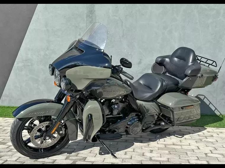 Harley-Davidson Ultra Limited Verde 5